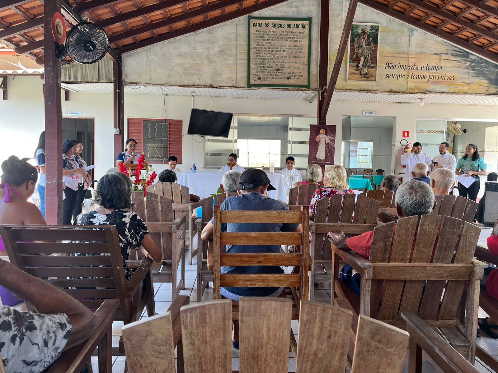 WhatsApp Image 2024-05-14 at 12.48.40 (1).jpeg